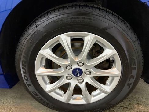 Used 2017 Ford Fusion S image 9