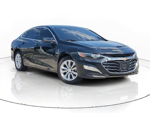 Used 2024 Chevrolet Malibu LT FWD image 1