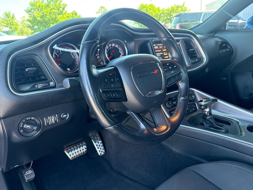 Used 2021 Dodge Challenger R/T Scat Pack RWD image 14