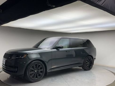 Used 2023 Land Rover Range Rover Long Wheelbase SE AWD/4WD image 4