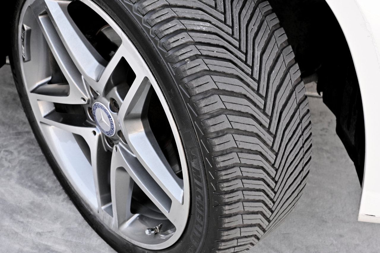Used 2015 Mercedes-Benz GLK 350 2WD image 38