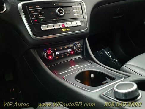 Used 2020 Mercedes-Benz GLA 250 image 26