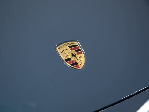 New 2026 Porsche Taycan 4S image 34