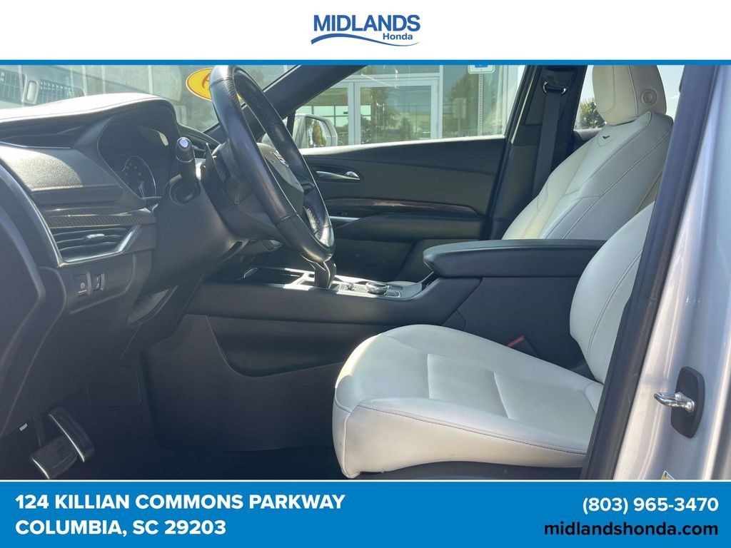 Used 2019 Cadillac XT4 Sport FWD image 13