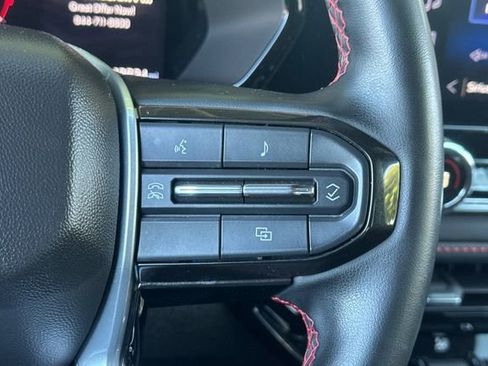 Used 2024 Chevrolet Colorado Z71 w/ Z71 Convenience Package 2 image 37