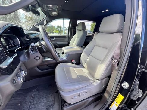 Used 2022 GMC Sierra 1500 SLT w/ SLT Premium Plus Package image 10