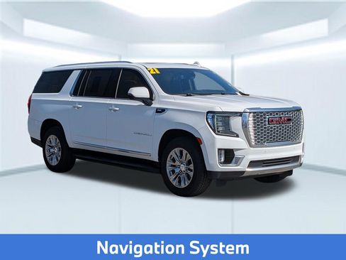Used 2021 GMC Yukon XL Denali image 4