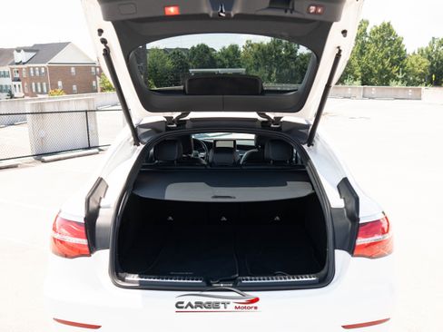 Used 2018 Mercedes-Benz GLC 300 4MATIC Coupe image 49