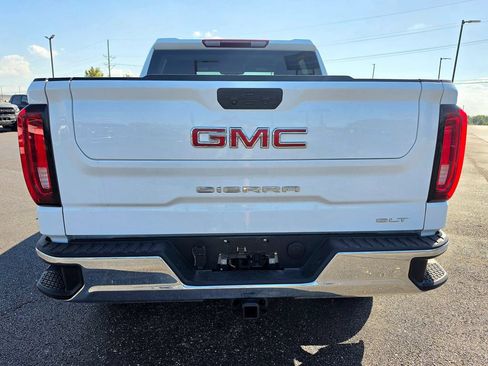 Used 2025 GMC Sierra 1500 SLT AWD/4WD image 5