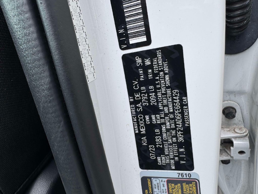 Used 2023 Kia Forte LXS w/ LXS Technology Package FWD image 30
