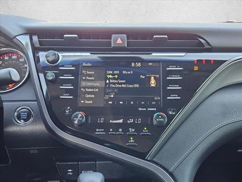 Used 2019 Toyota Camry XSE FWD image 13