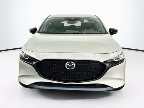 Used 2024 MAZDA MAZDA3 s FWD image 2