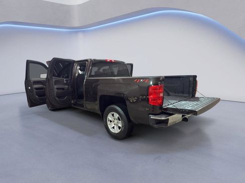 Used 2018 Chevrolet Silverado 1500 LT w/ All Star Edition image 10