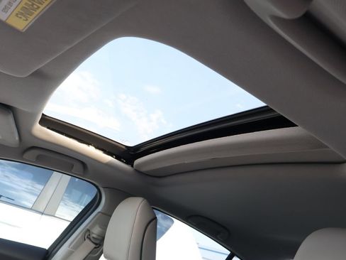 Used 2019 Acura ILX FWD image 10