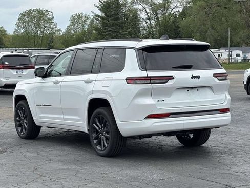 New 2026 Jeep Grand Cherokee L Limited AWD/4WD image 15