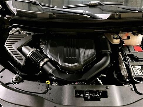 Certified 2024 Chevrolet Traverse RS image 28