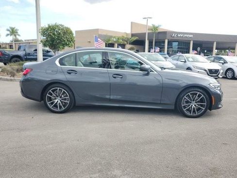 Used 2021 BMW 330i Sedan image 4