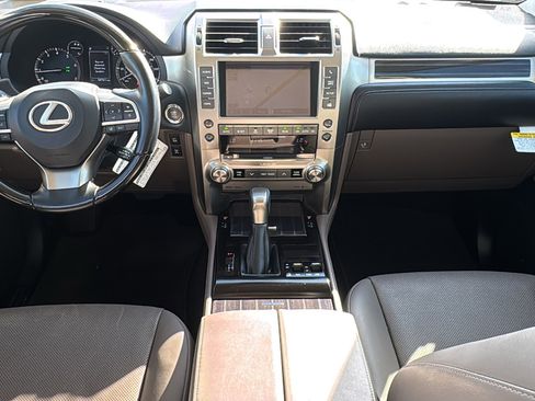 Used 2021 Lexus GX 460 Premium image 18