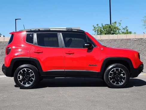 Used 2023 Jeep Renegade Trailhawk w/ Sun/Sound Group image 10