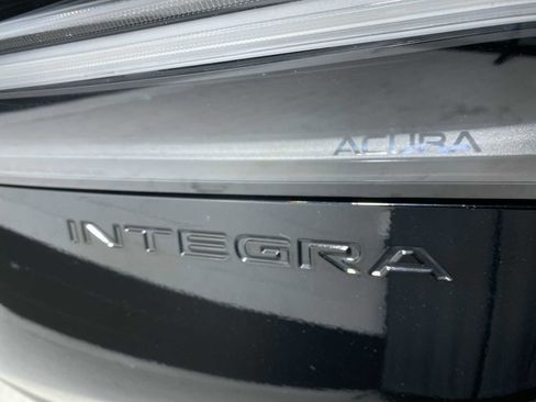 Certified 2023 Acura Integra image 7