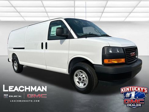 New 2026 GMC Savana 3500 Work Van 3D Extended Cargo Van image 1