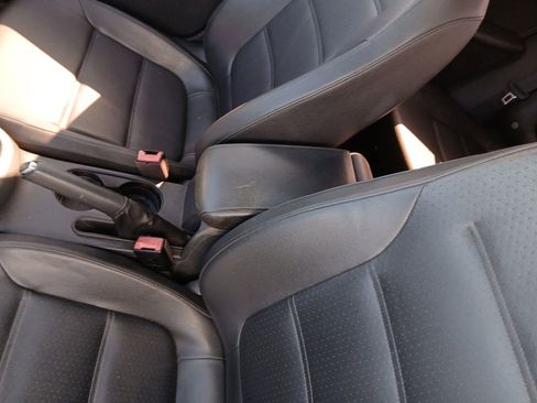 Used 2017 Volkswagen Jetta SE image 8