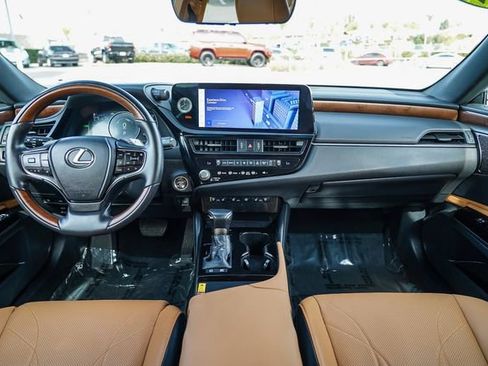 Used 2024 Lexus ES 300h 300h Luxury image 14