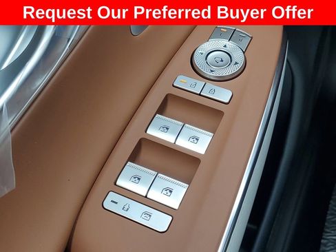 New 2026 Genesis GV70 2.5T Advanced image 18