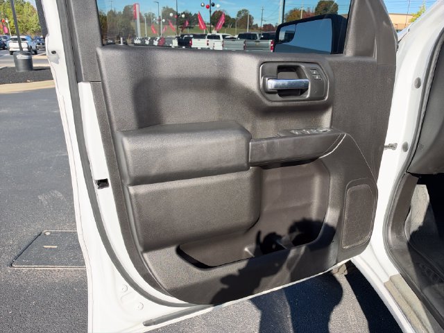 Used 2020 Chevrolet Silverado 1500 Custom Trail Boss w/ Custom Convenience Package AWD/4WD image 13