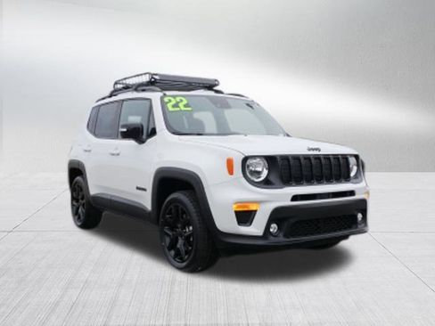 Used 2022 Jeep Renegade Altitude image 9