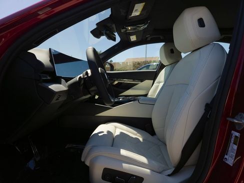 New 2027 BMW 530i w/ M Sport Package RWD image 7