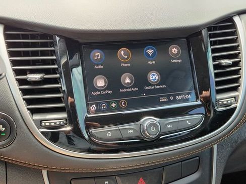 Used 2022 Chevrolet Trax LT w/ Redline Edition image 25