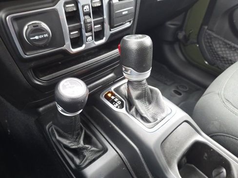 Used 2020 Jeep Wrangler Unlimited Sport S image 26