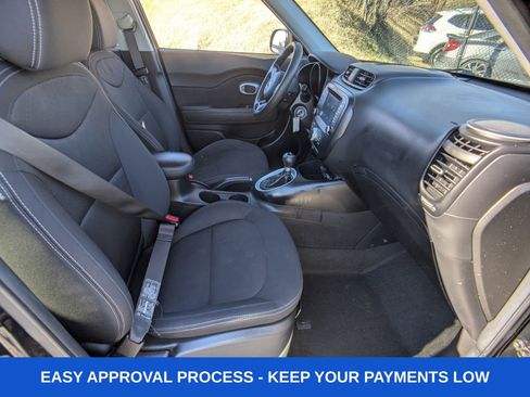 Used 2018 Kia Soul w/ Convenience Package image 15