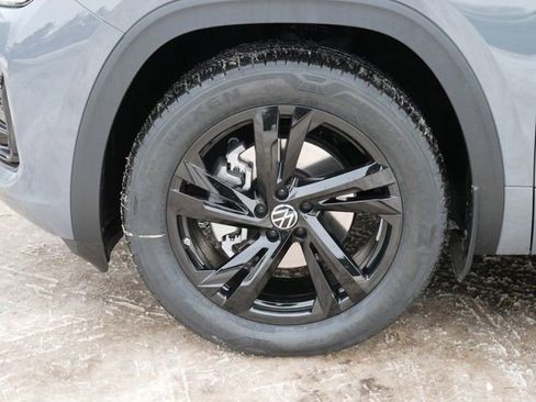 New 2026 Volkswagen Atlas Cross Sport SEL R-Line AWD/4WD image 5