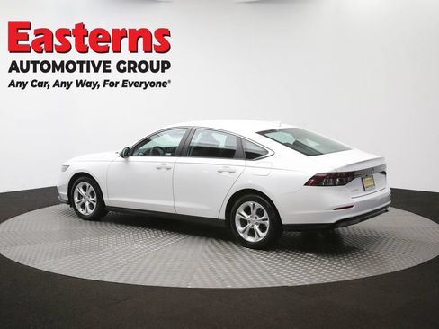 Used 2025 Honda Accord LX image 58