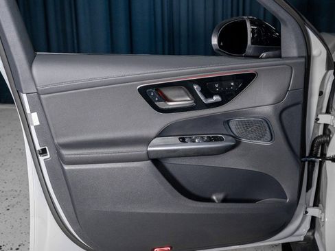 New 2026 Mercedes-Benz GLC 43 AMG 4MATIC image 12