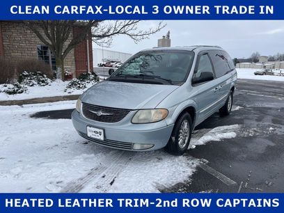 Used 2001 Chrysler Town & Country Limited