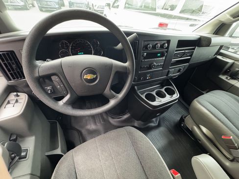 Used 2024 Chevrolet Express 2500 w/ Driver Convenience Package image 16