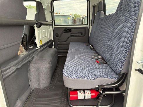 New 2025 Chevrolet Low Cab Forward RWD image 19