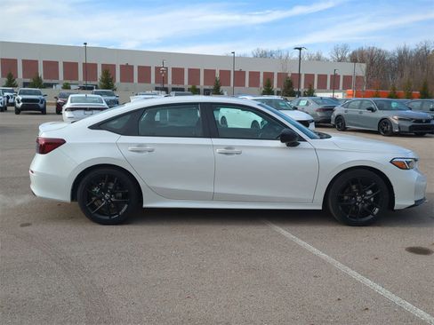 New 2026 Honda Civic Sport image 15