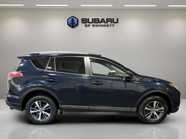 Used 2017 Toyota RAV4 XLE FWD image 6