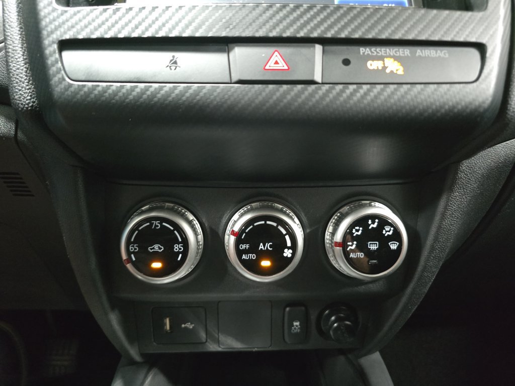 Used 2025 Mitsubishi Outlander Sport ES AWD/4WD image 21