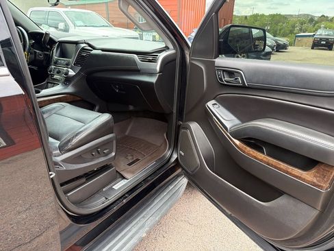 Used 2017 Chevrolet Tahoe LT AWD/4WD image 15