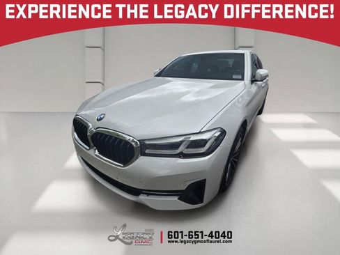 Used 2023 BMW 530i w/ Premium Package RWD image 1