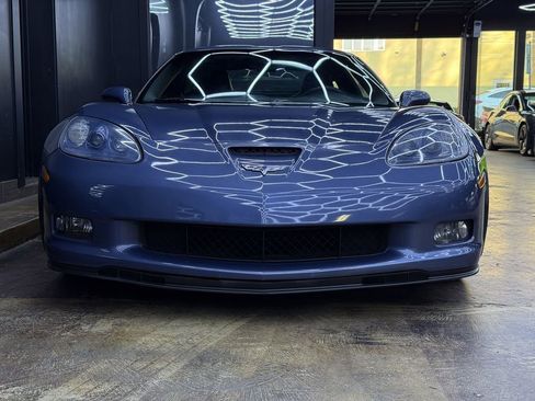 Used 2012 Chevrolet Corvette Grand Sport w/ 3LT Preferred Equipment Group image 2