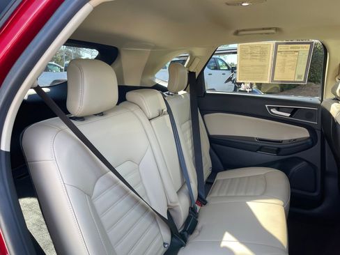 Used 2020 Ford Edge SEL w/ Convenience Package image 25