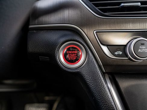 Used 2021 Honda Accord LX image 26