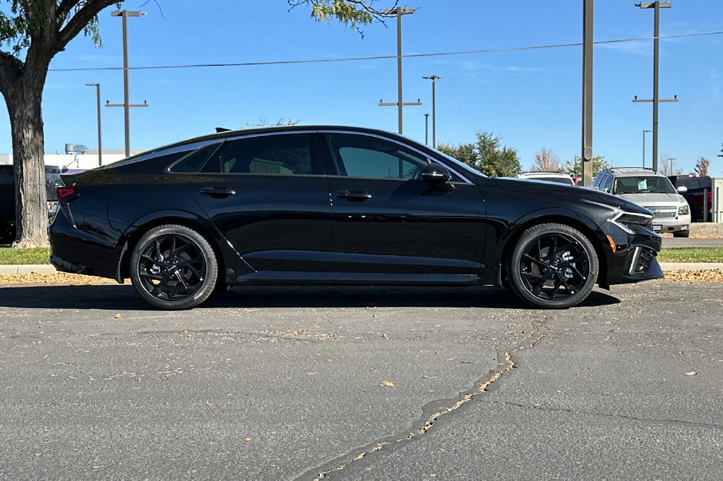 New 2027 Kia K5 GT-Line AWD/4WD image 3