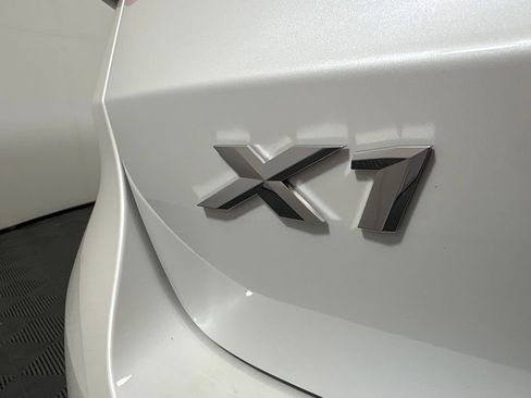New 2026 BMW X1 xDrive28i w/ Technology Package AWD/4WD image 10